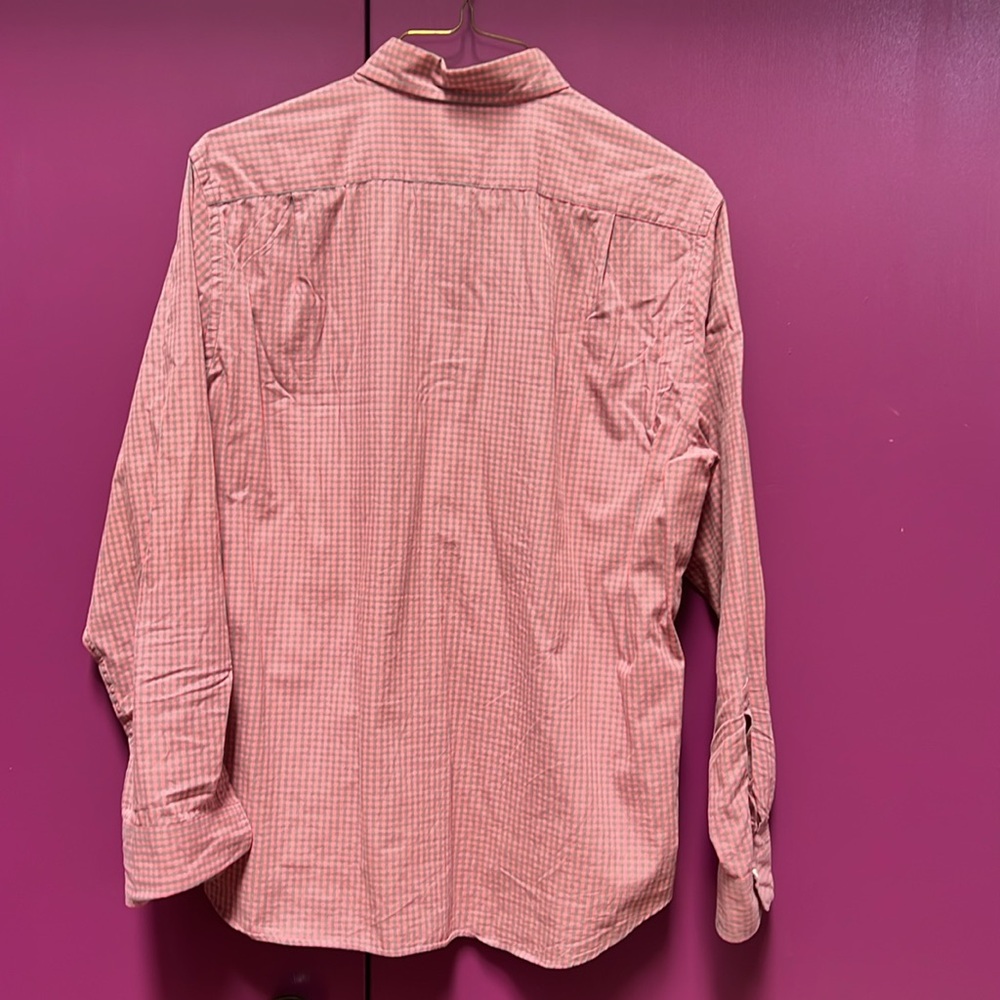 EUC J. Crew secret wash button-down shirt. - Picture 3 of 5